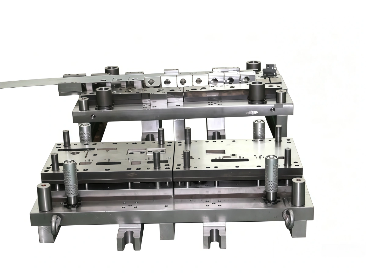 Fixing bracket